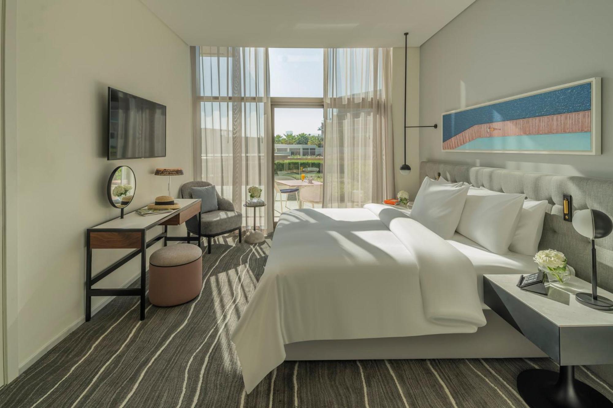 Th8 Palm Dubai Beach Resort, Vignette Collection By Ihg Екстериор снимка