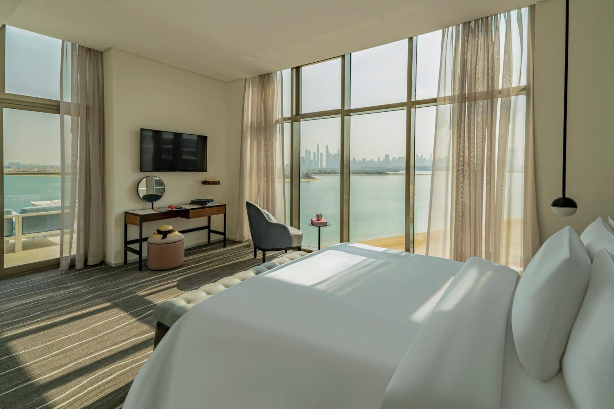 Th8 Palm Dubai Beach Resort, Vignette Collection By Ihg Екстериор снимка